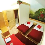 招待所 塔耶尼兹奥格罗旅馆 3*